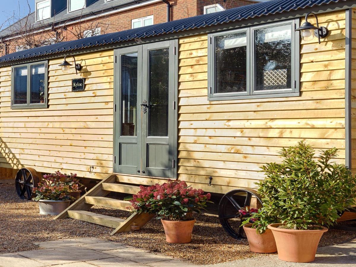 Pass The Keys Whitstable Shepherds Hut Minutes From The Harbour Villa Ngoại thất bức ảnh